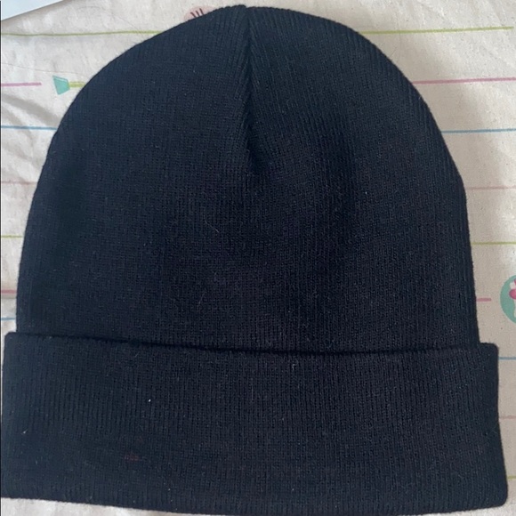 Jake Miller Beanie - Picture 3 of 3